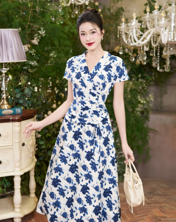 Nhung Velvet